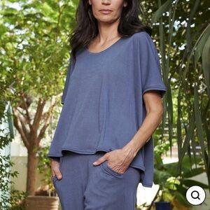 NWT Alembika Essential Breeze Cupro Knit Tee Blue Mist Size Small Reg. $174